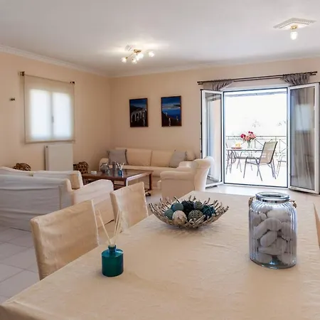 Casa Armonia Zakynthos: 2-floor Apartment Gaitani